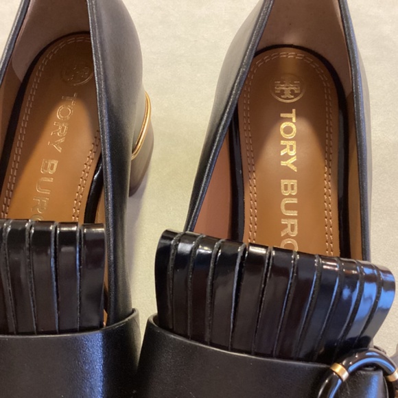 TORY BURCH LEATHER SHOES SIZE 8 - Picture 4 of 10